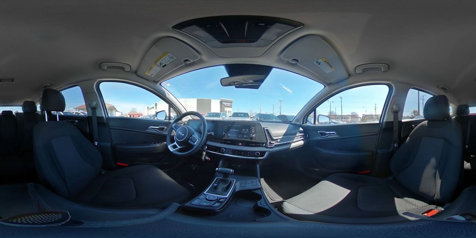 Used 2025 Kia Sportage LX image 41