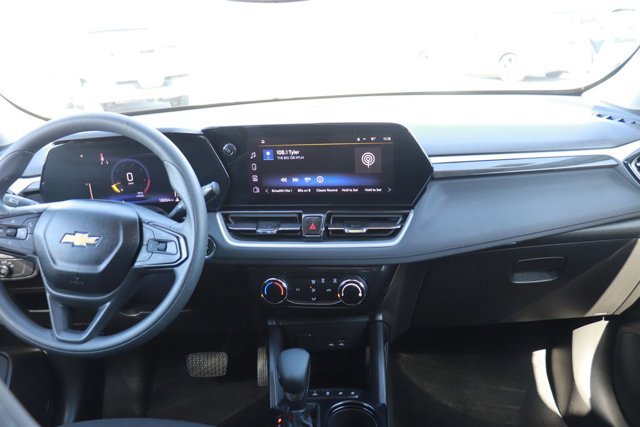 Used 2025 Chevrolet TrailBlazer LT image 15