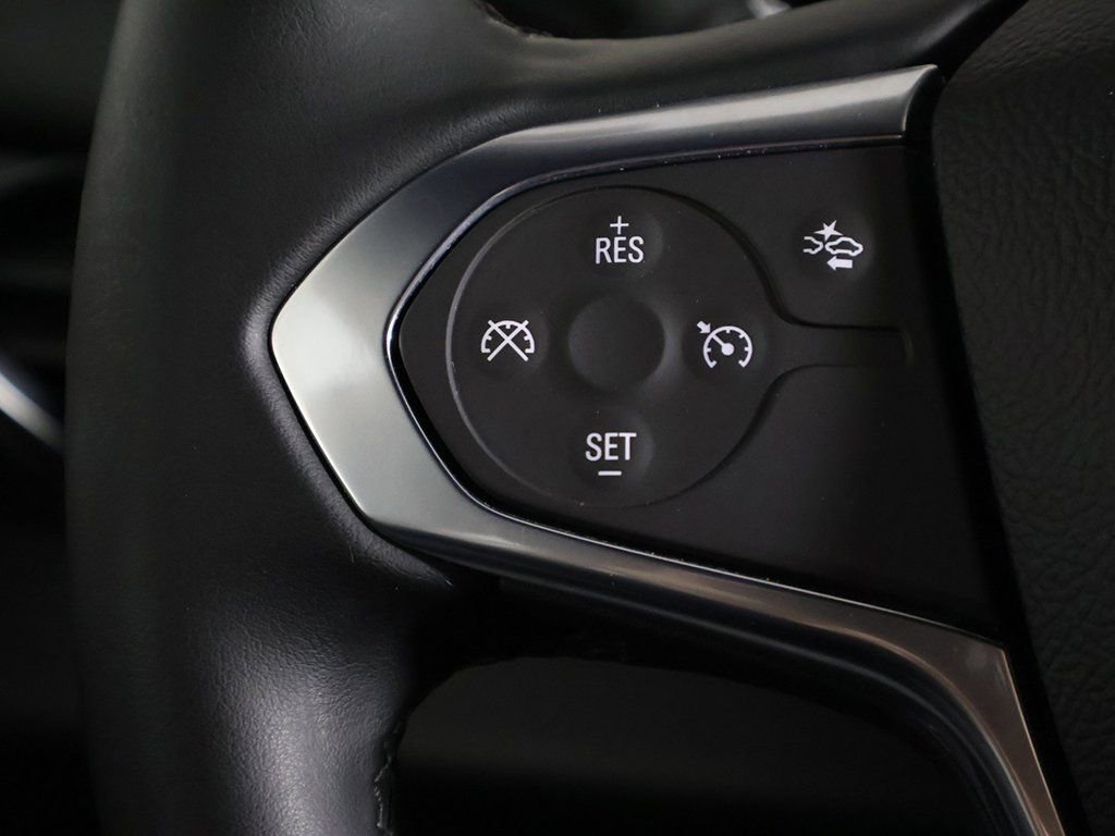 Used 2024 Chevrolet Traverse LT image 39