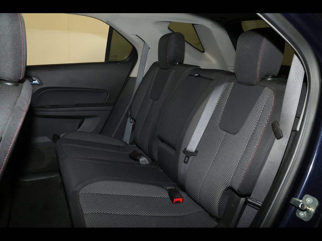 Used 2017 Chevrolet Equinox LT AWD/4WD image 16