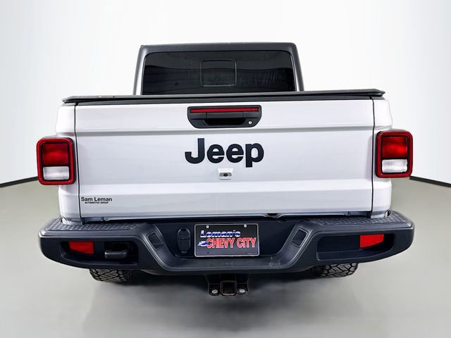 Used 2022 Jeep Gladiator Sport image 9