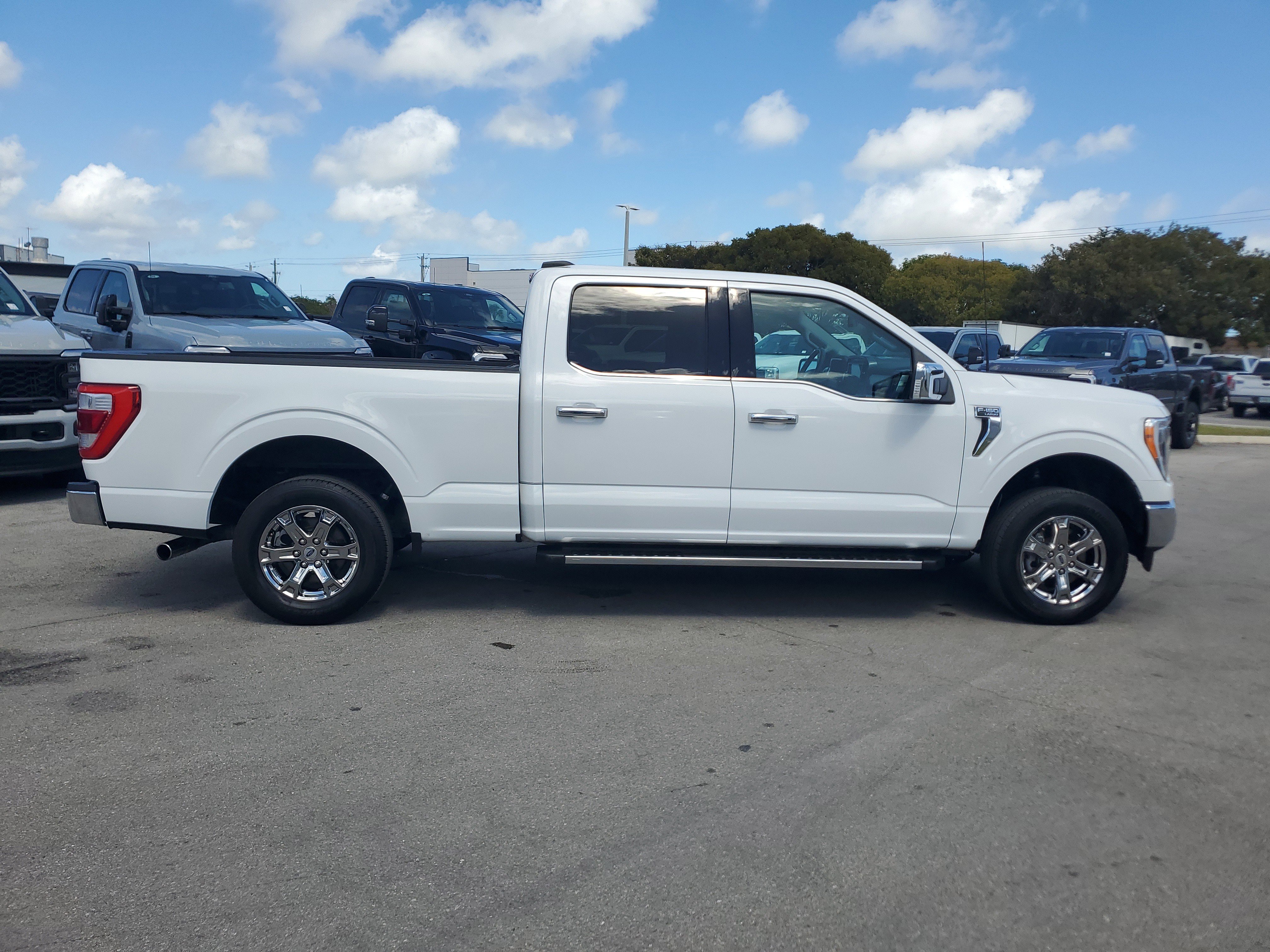 Used 2023 Ford F150 Lariat image 4
