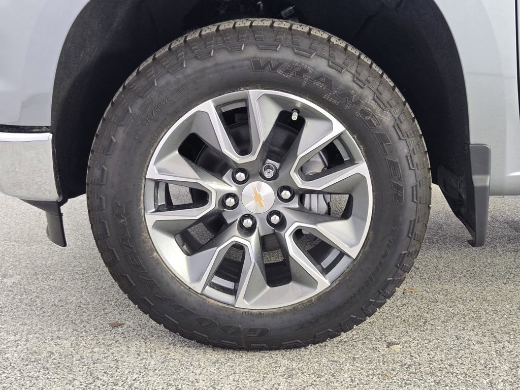 New 2026 Chevrolet Silverado 1500 LT image 15