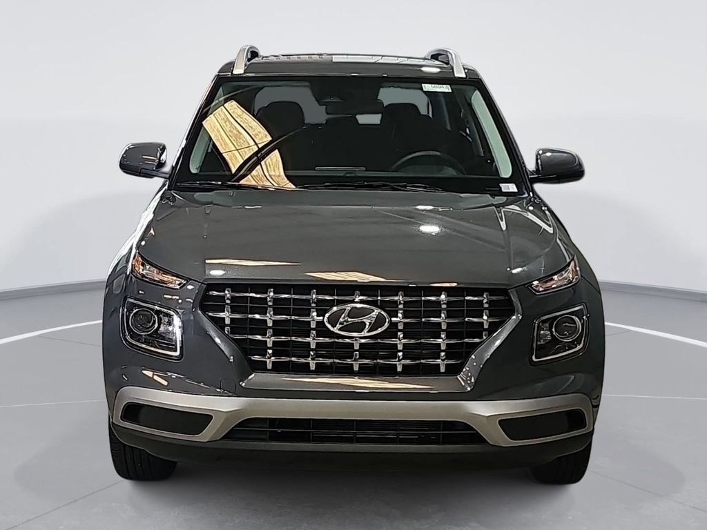 New 2026 Hyundai Venue SEL FWD image 2