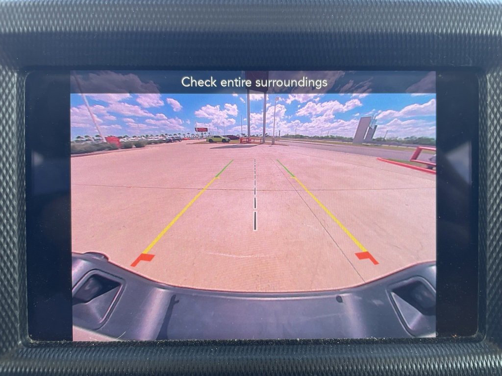 Used 2023 Jeep Gladiator Sport image 11