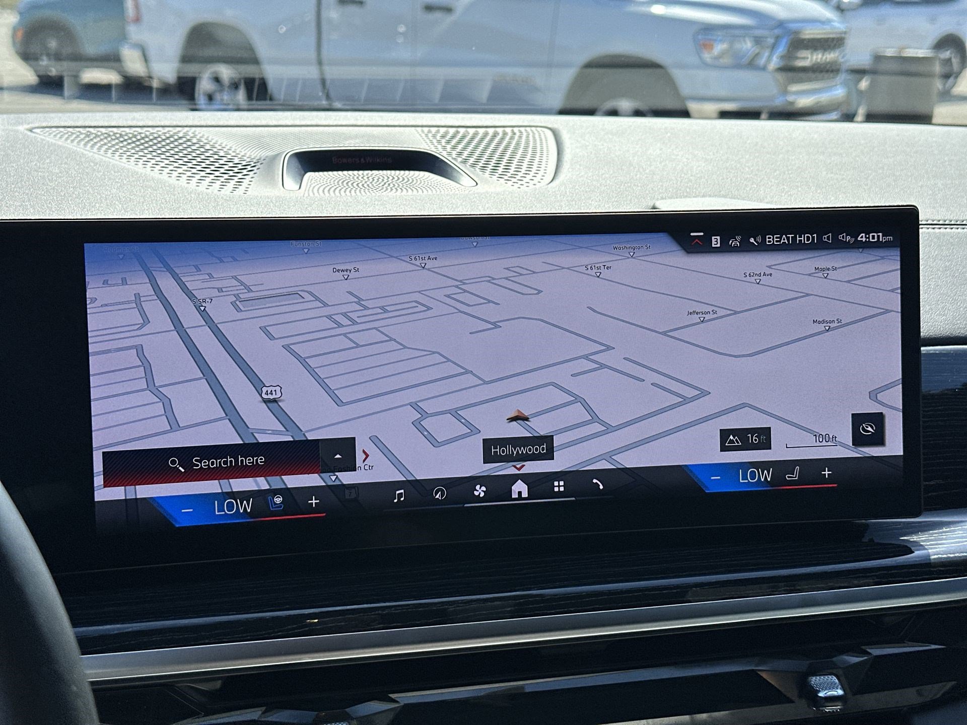 Used 2025 BMW X5 M60i image 19