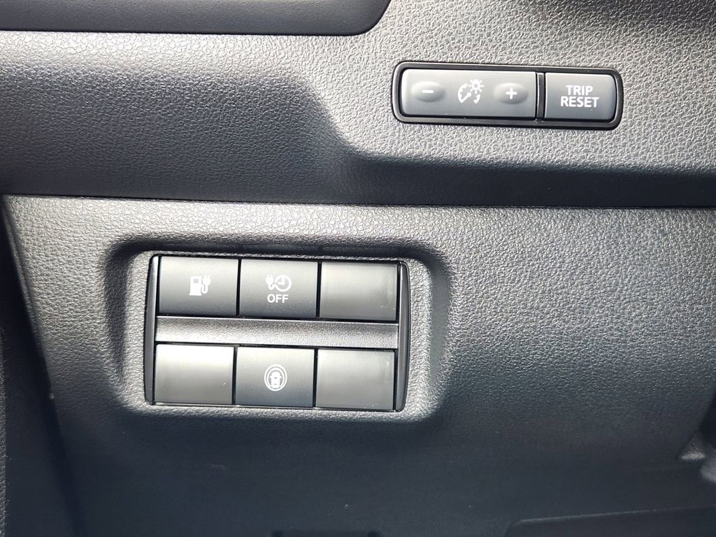 Used 2025 Nissan Leaf S FWD image 18