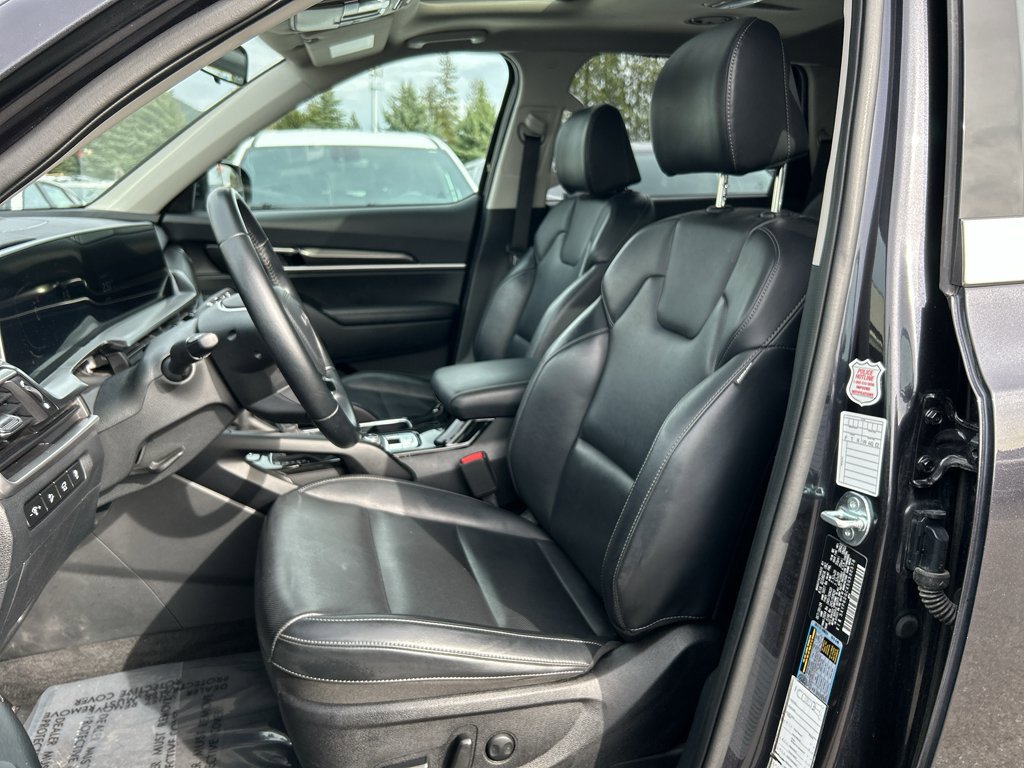 Certified 2025 Kia Telluride S AWD/4WD image 12
