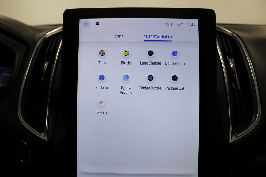 Used 2022 Ford Edge Titanium image 49