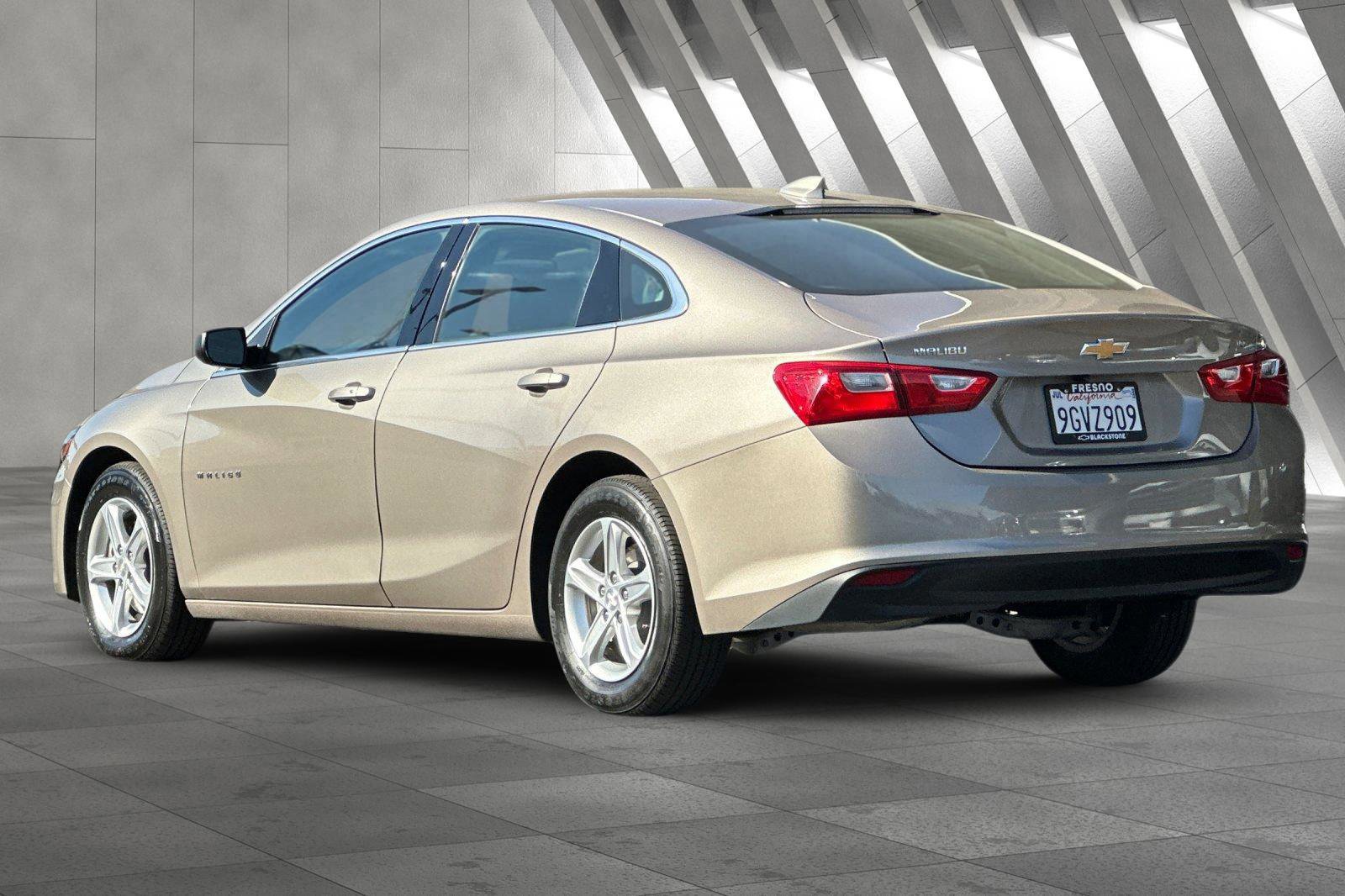 Used 2023 Chevrolet Malibu LT image 6