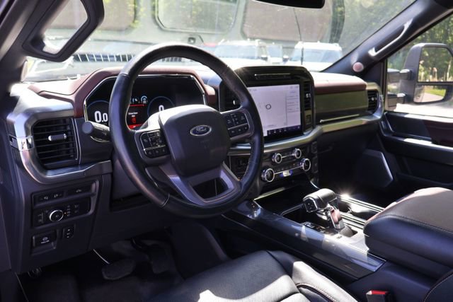 Used 2022 Ford F150 Lariat w/ Equipment Group 502A High AWD/4WD image 8