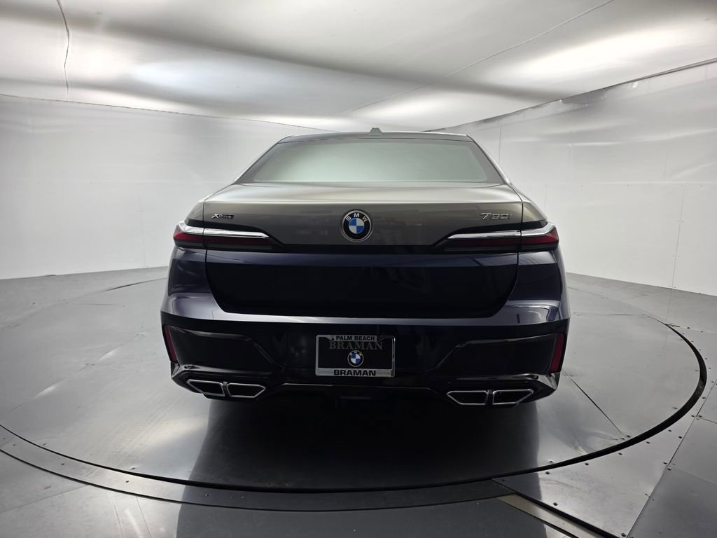 New 2026 BMW 760i xDrive AWD/4WD image 5