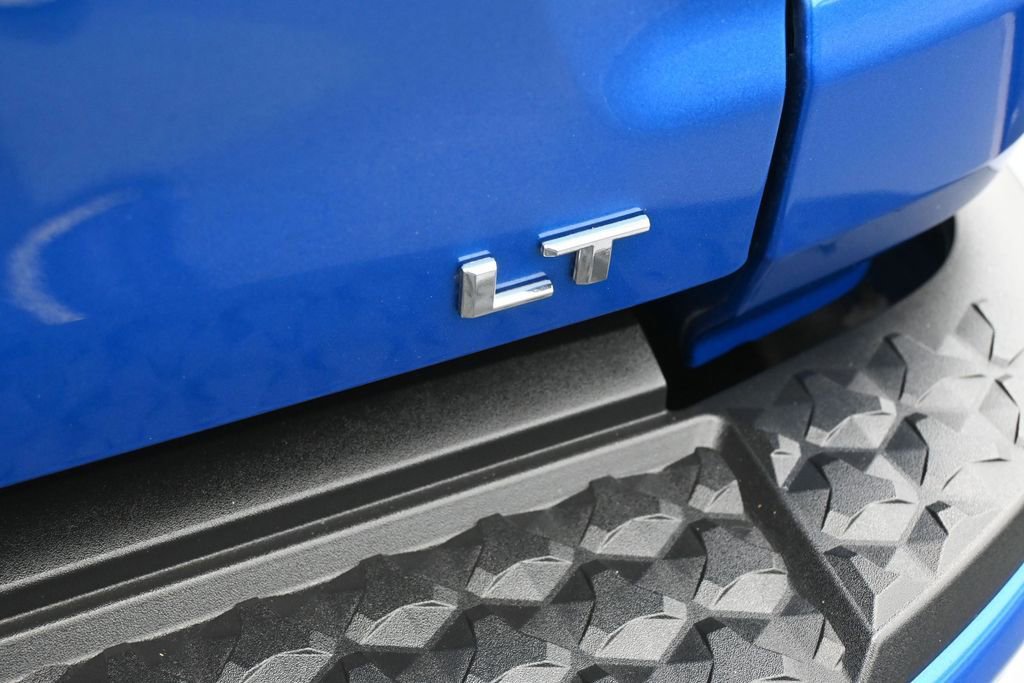 Used 2023 Chevrolet Colorado LT w/ LT Convenience Package II AWD/4WD image 48