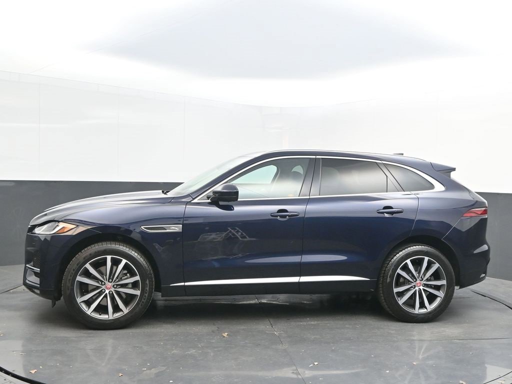 Used 2023 Jaguar F-PACE S image 4