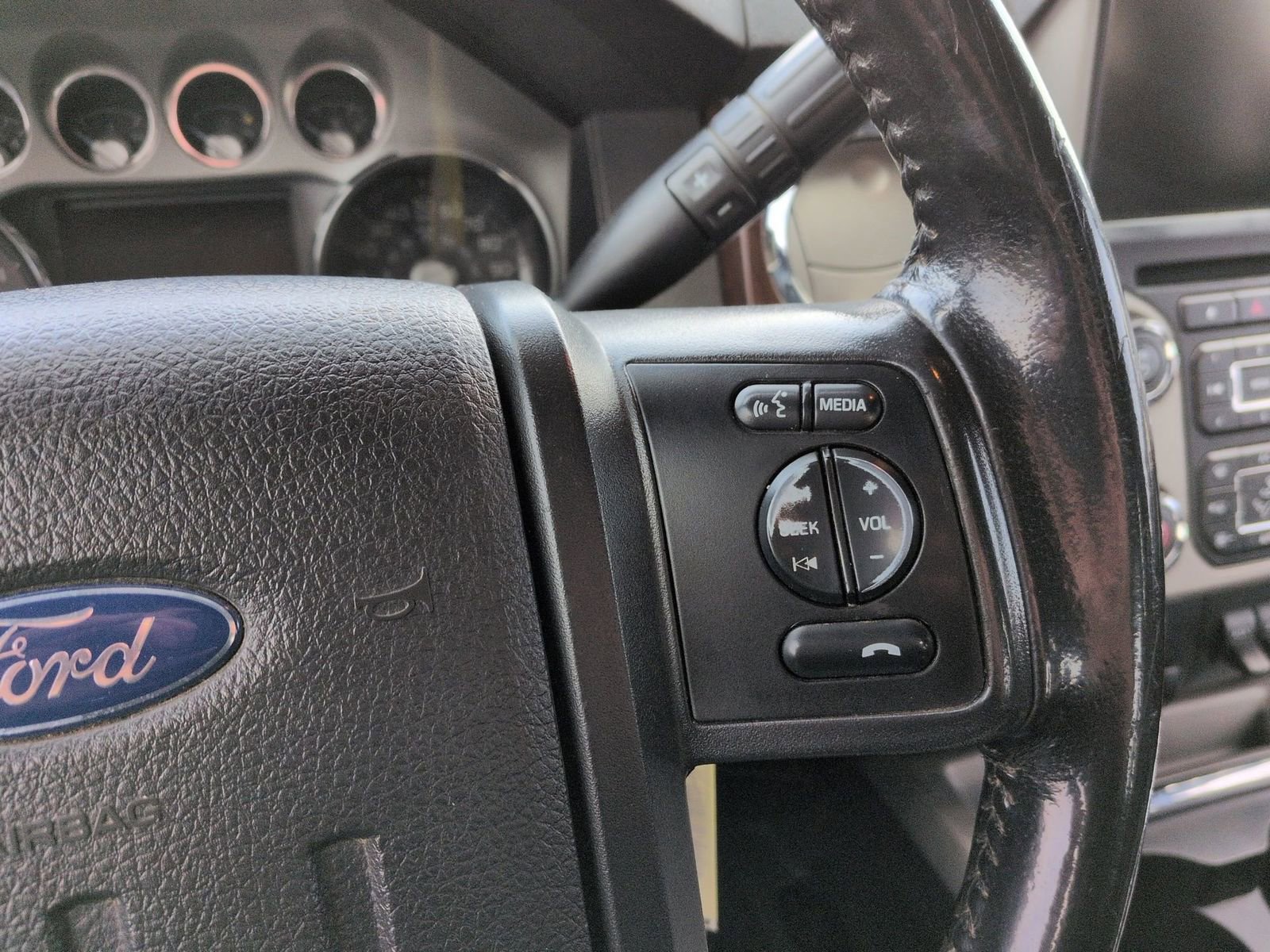 Used 2014 Ford F350 Lariat w/ Lariat Ultimate Package image 31