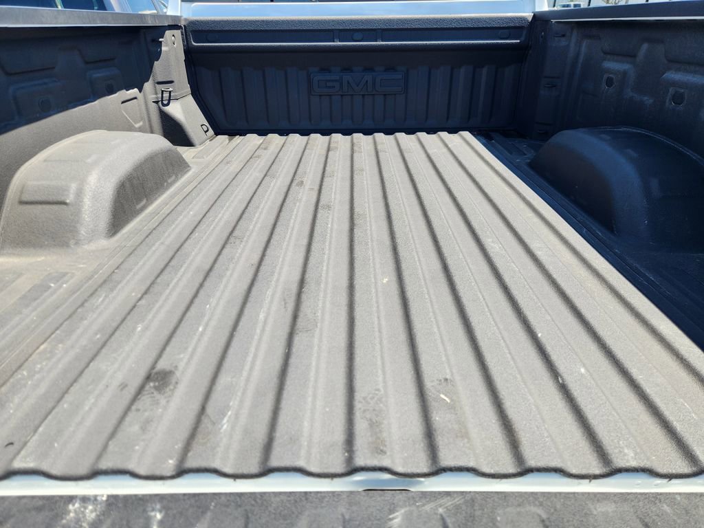 Used 2024 GMC Sierra 2500 SLT w/ SLT Premium Package image 36