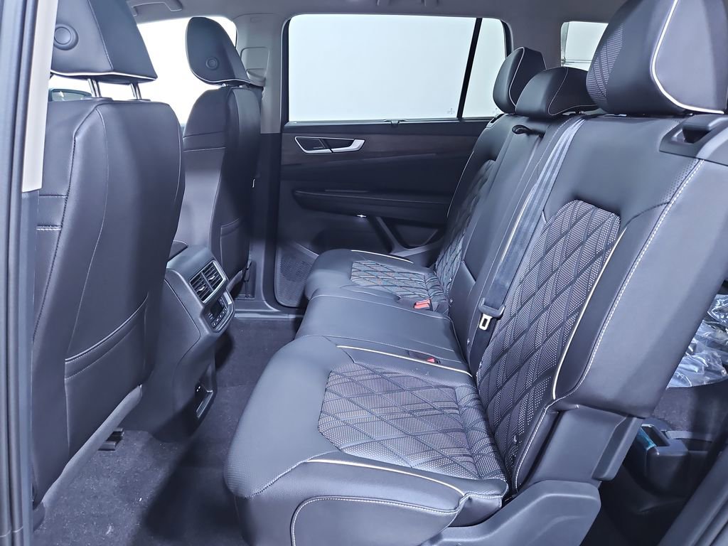New 2026 Volkswagen Atlas SEL Premium R-Line image 25