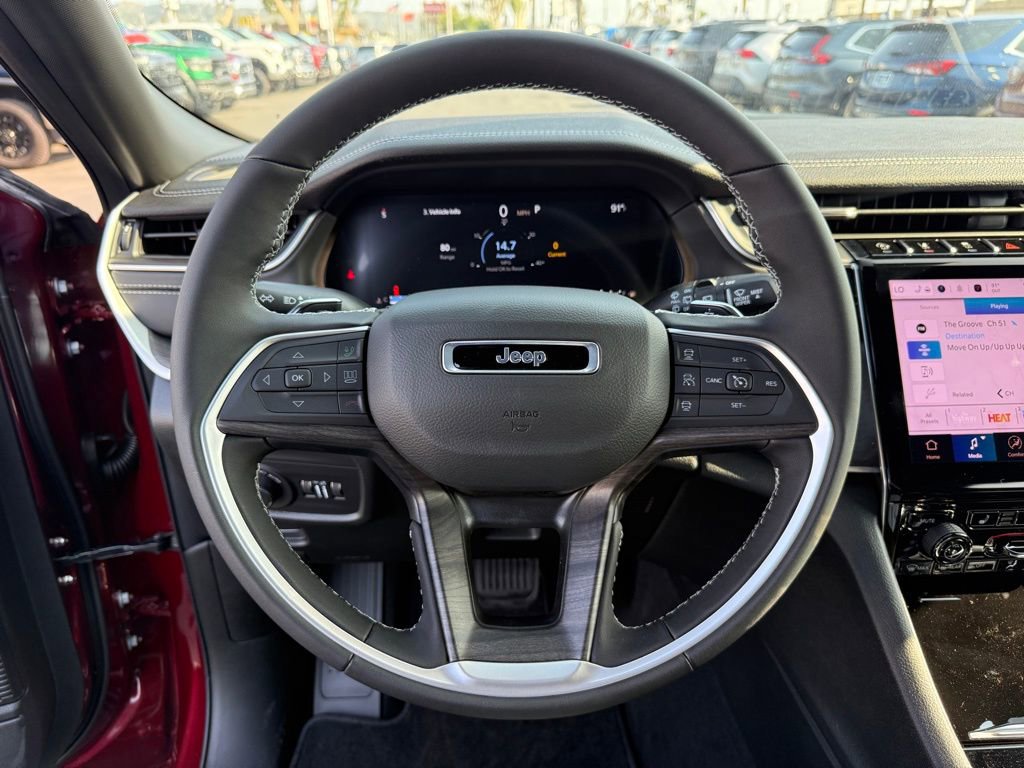 New 2025 Jeep Grand Cherokee L Limited w/ Black Appearance Package image 19