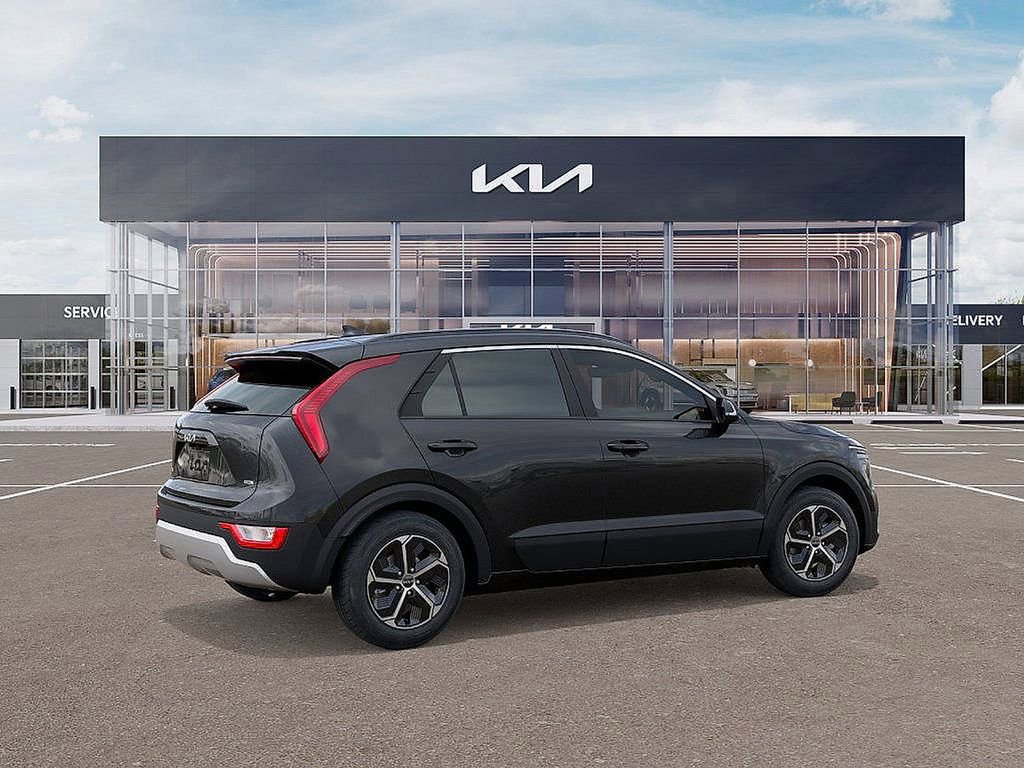 New 2026 Kia Niro EX FWD image 6