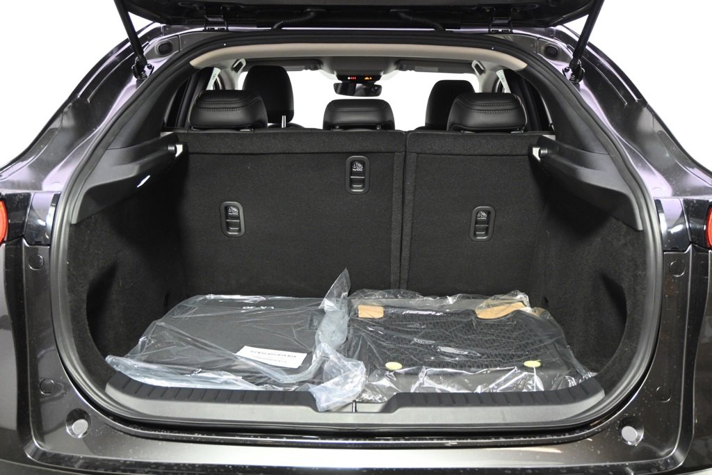 New 2026 MAZDA CX-30 AWD 2.5 S w/ Select Sport Pkg image 19