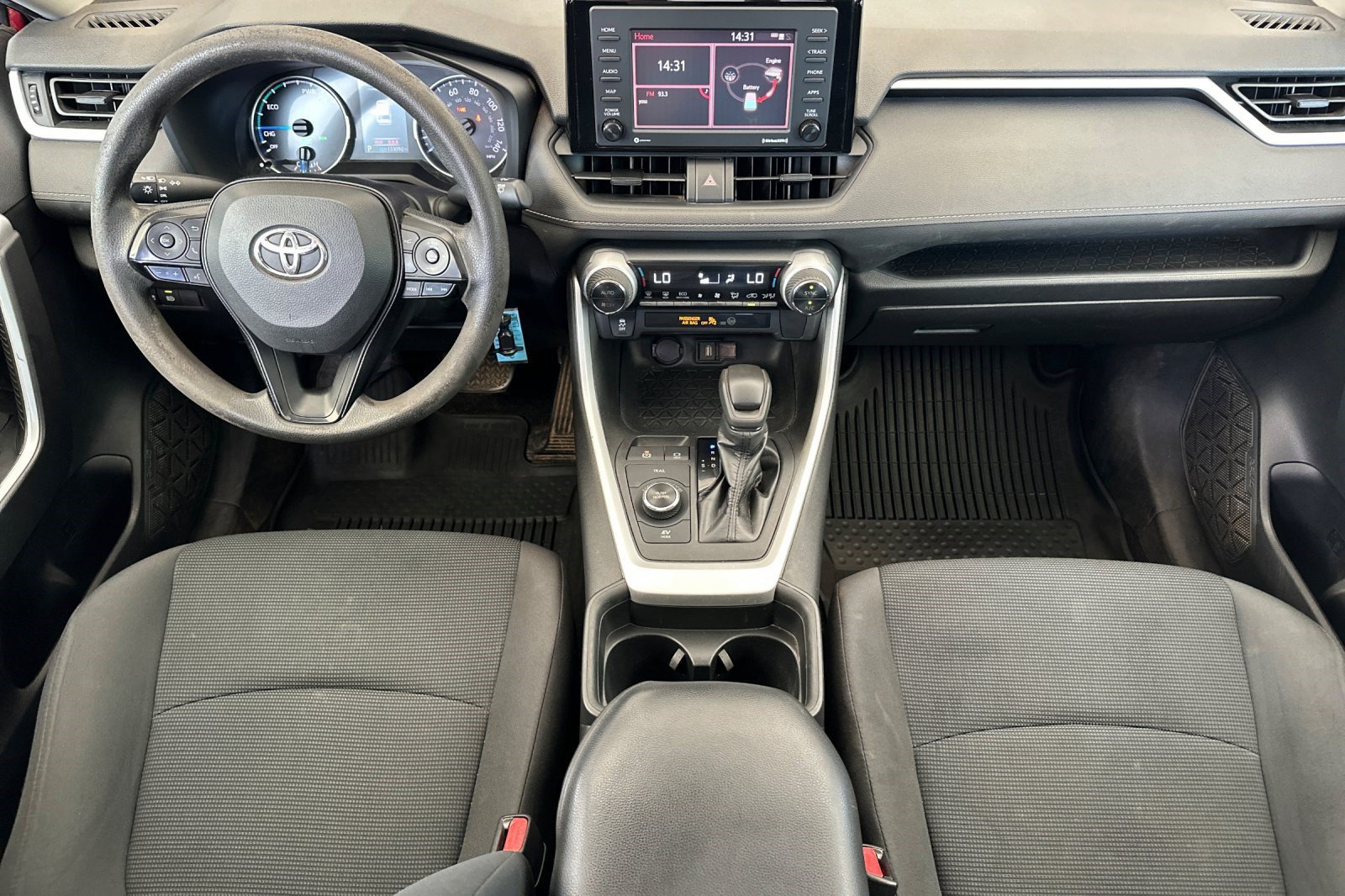 Used 2020 Toyota RAV4 LE w/ All Weather Liner Package AWD/4WD image 16