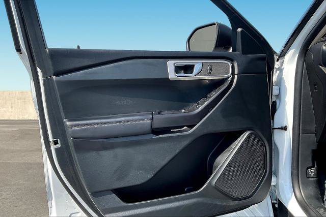 Used 2023 Ford Explorer 4WD image 19