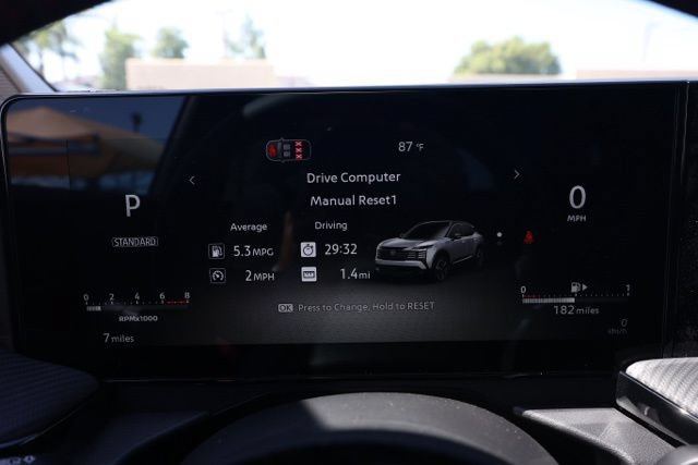 New 2026 Nissan Kicks SR FWD image 34