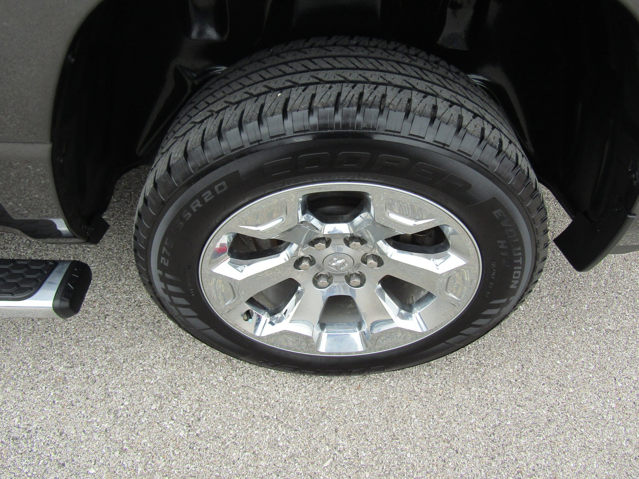 Used 2019 RAM 1500 Big Horn image 10