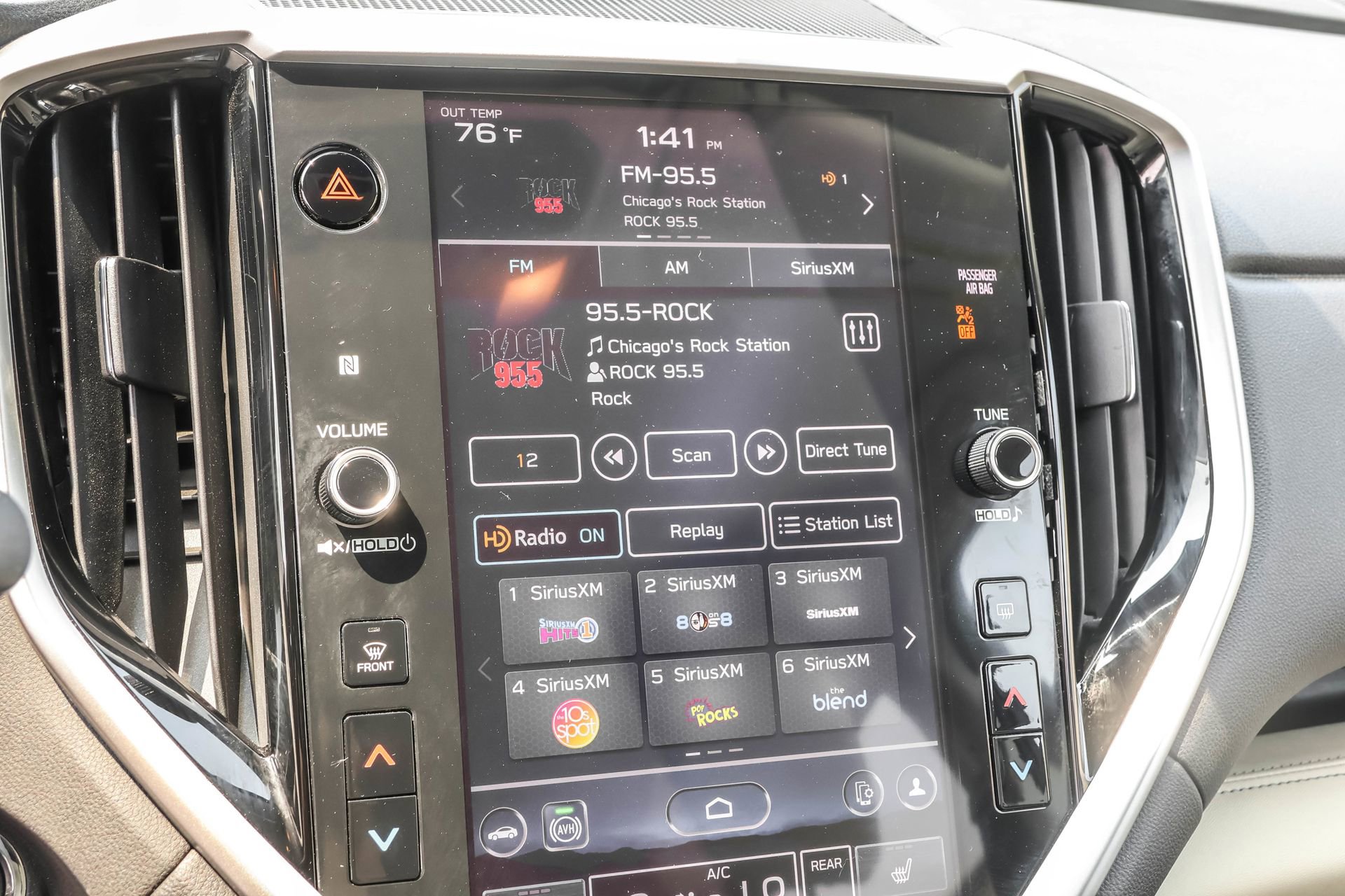 Used 2023 Subaru Ascent Limited image 29