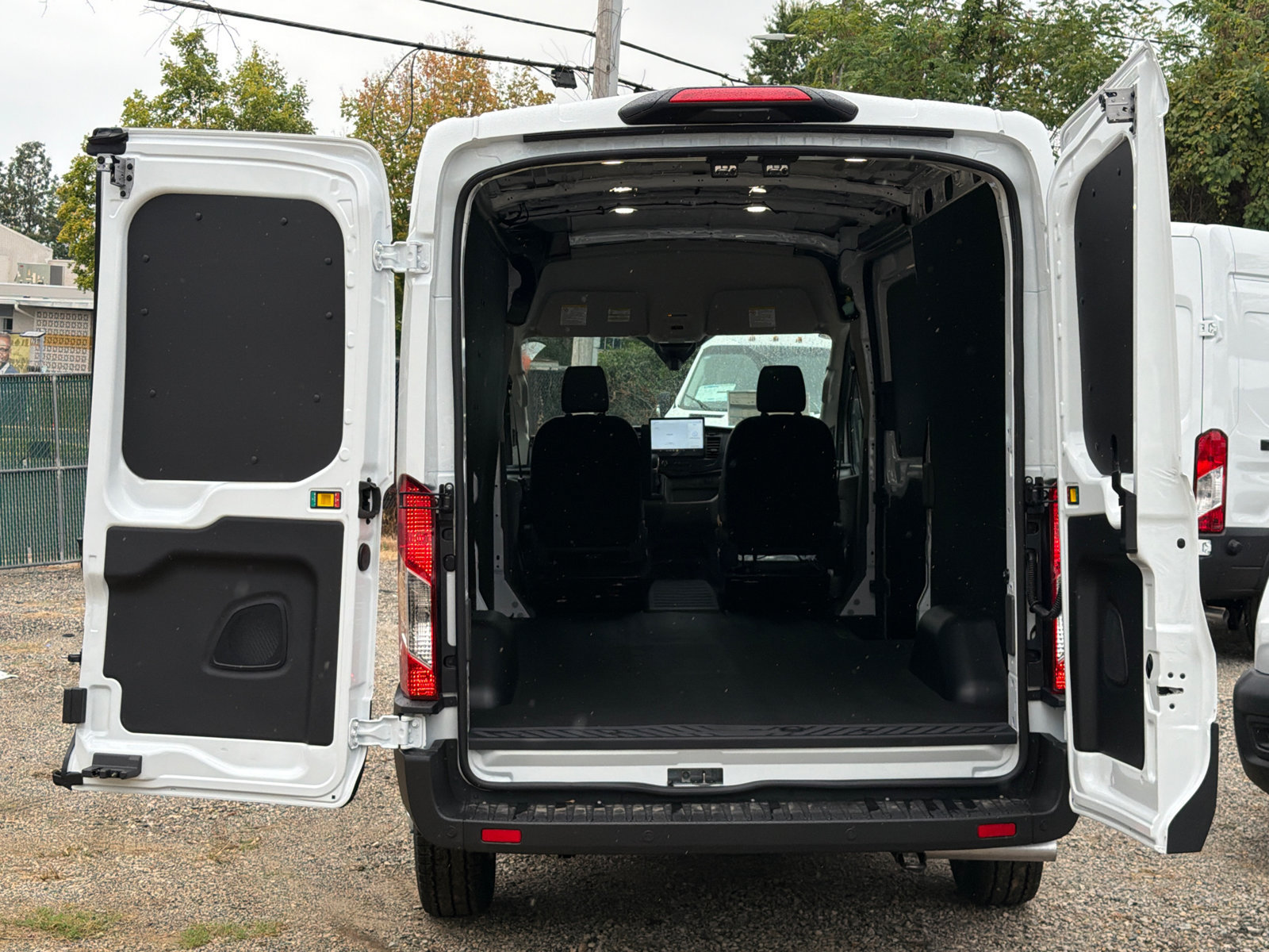 New 2026 Ford Transit 150 148 Medium Roof AWD w/ Load Area Protection Package image 9