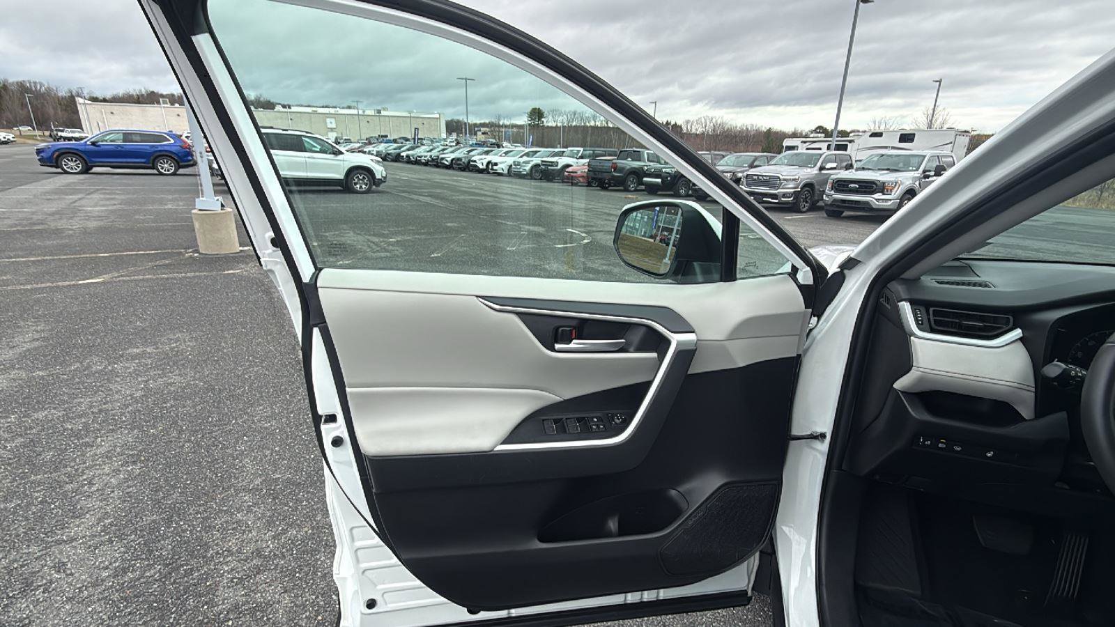 Used 2024 Toyota RAV4 XLE w/ Weather Package image 24