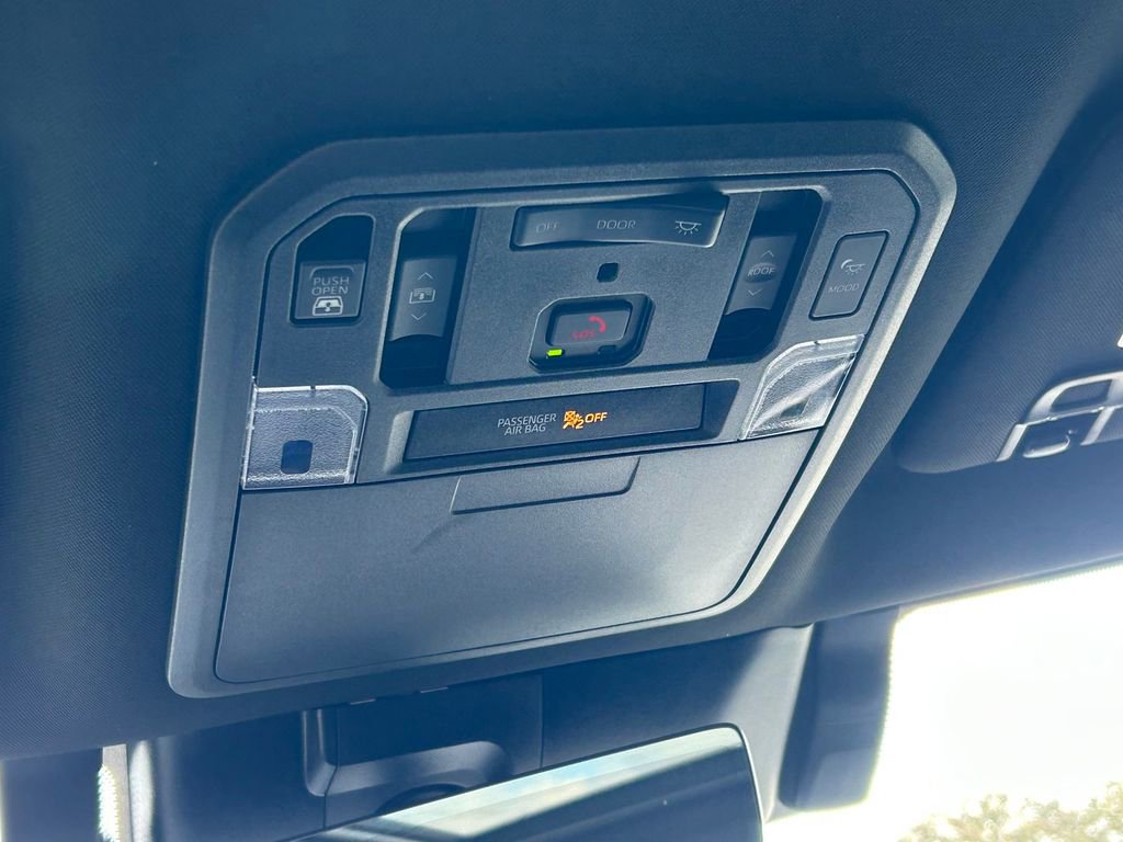 Used 2025 Toyota Tundra Platinum image 20