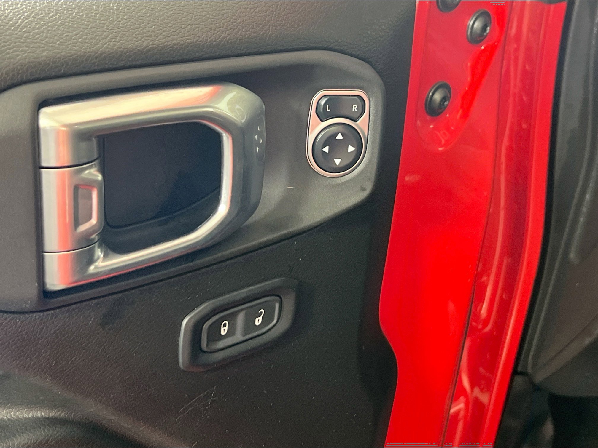 Used 2024 Jeep Gladiator Sport image 17