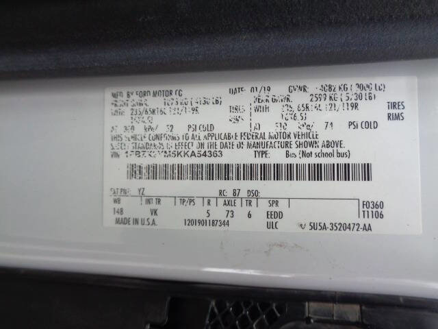 Used 2019 Ford Transit 350 XL image 22