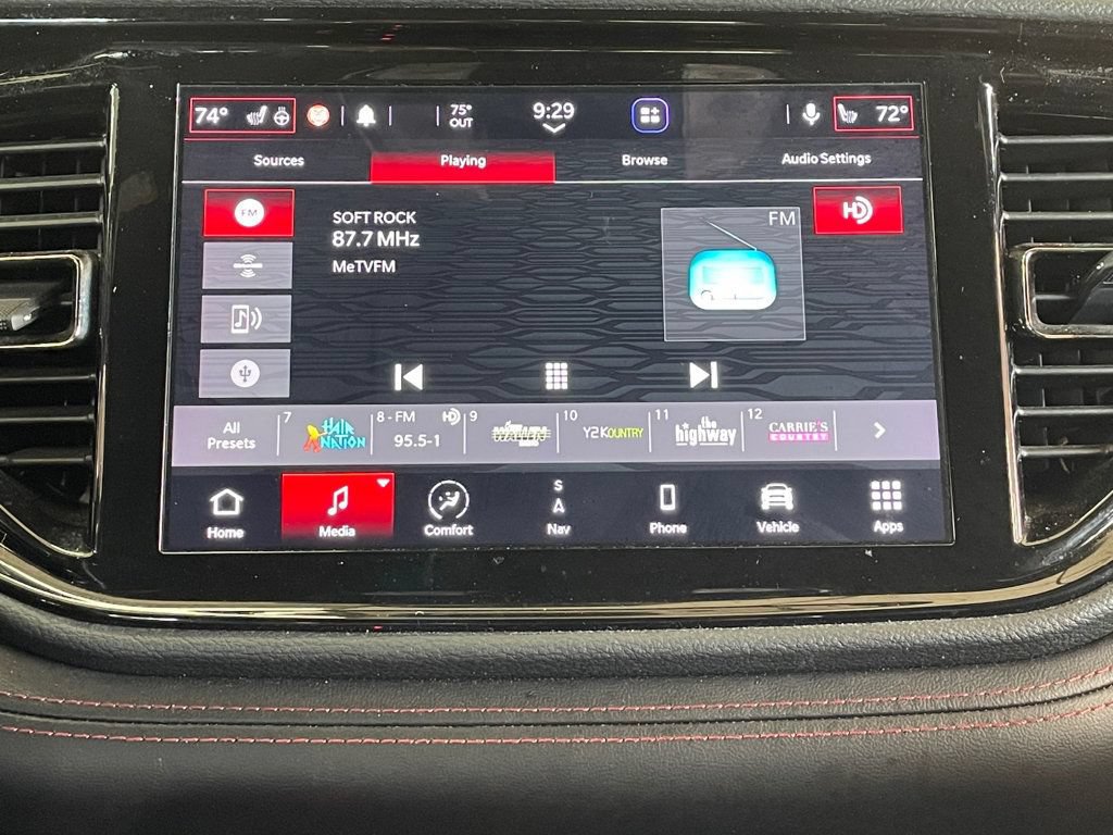 Used 2022 Dodge Durango R/T w/ Blacktop Package AWD/4WD image 34