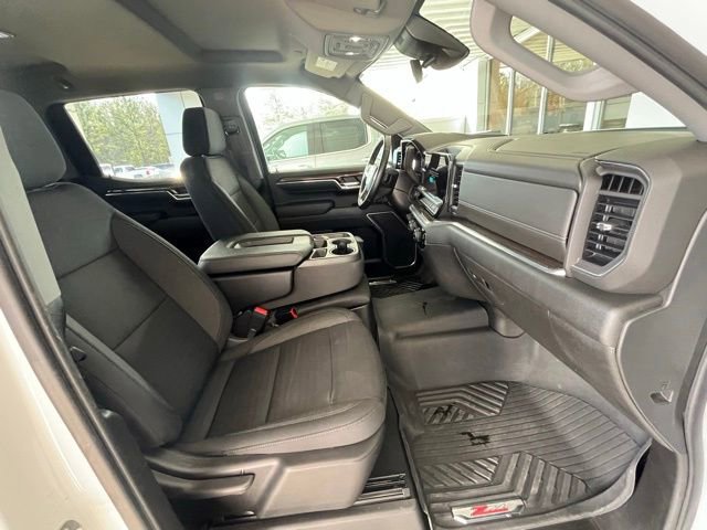 Used 2023 Chevrolet Silverado 1500 LT image 16
