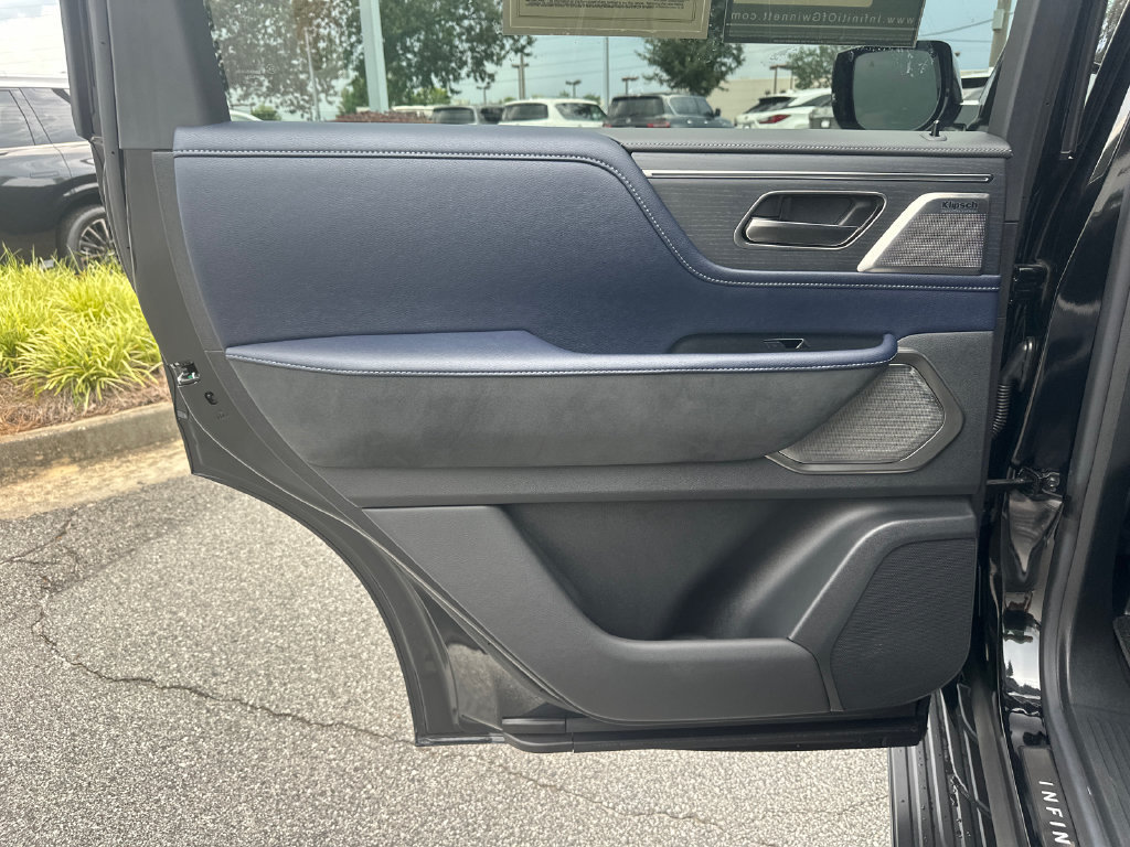 Certified 2026 INFINITI QX80 4WD w/ Sport Exterior Package image 18