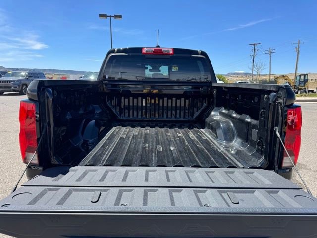Used 2023 Chevrolet Colorado LT w/ LT Convenience Package AWD/4WD image 22