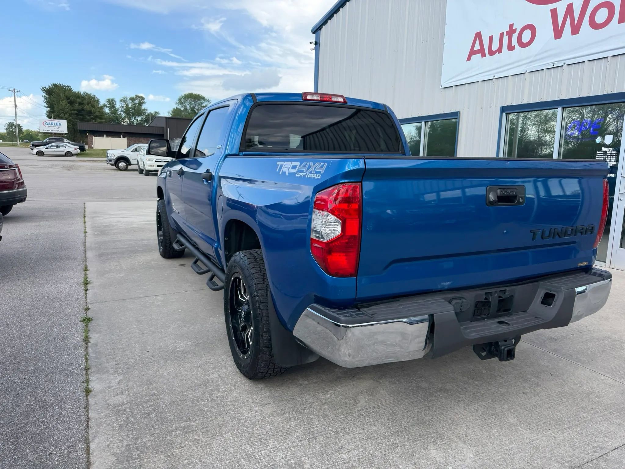 Used 2016 Toyota Tundra SR5 w/ TRD Off Road Package image 29