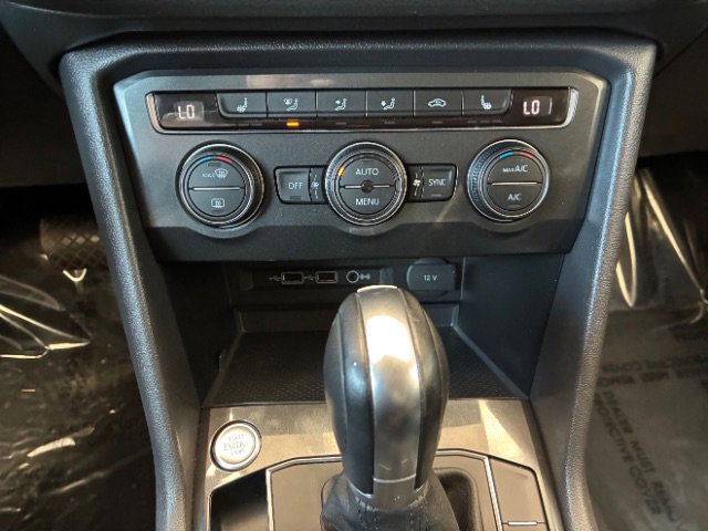 Used 2019 Volkswagen Tiguan SEL image 21