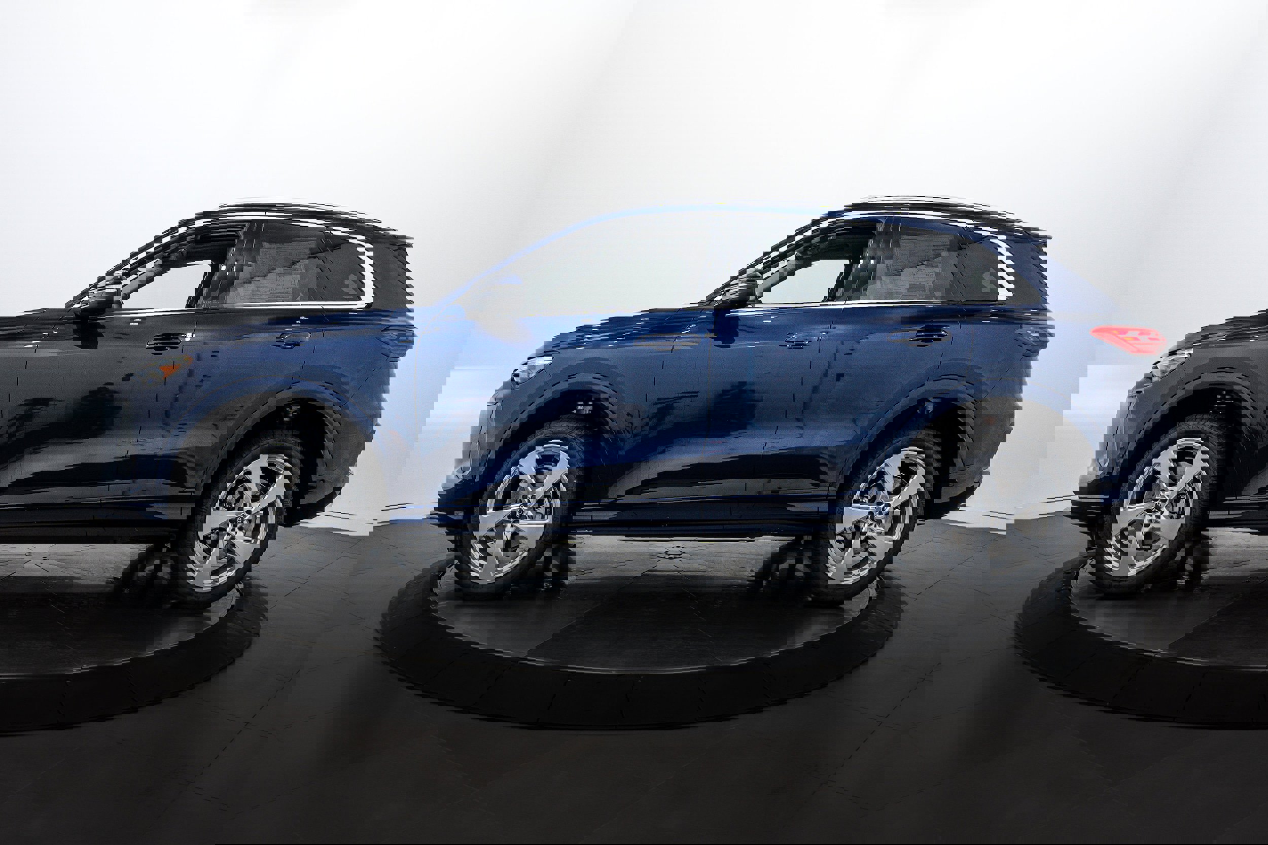 New 2025 Audi Q5 Premium Plus image 7