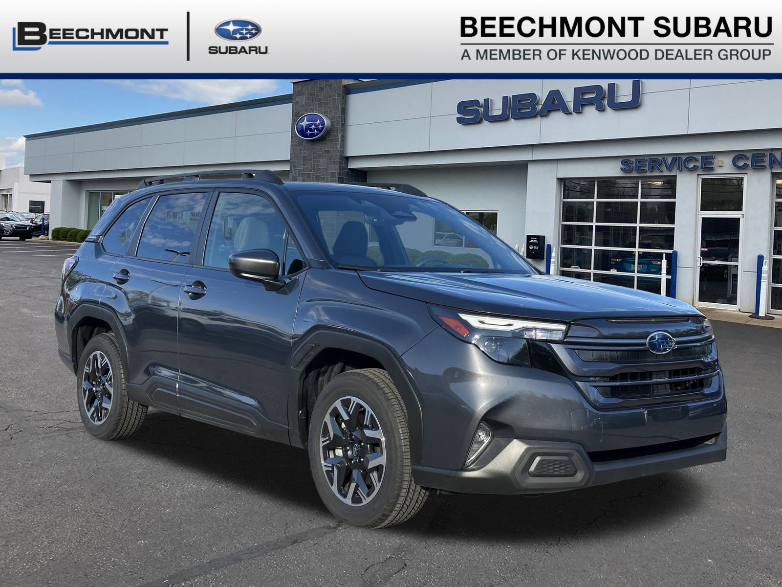 Used 2025 Subaru Forester Premium w/ Convenience Package #1