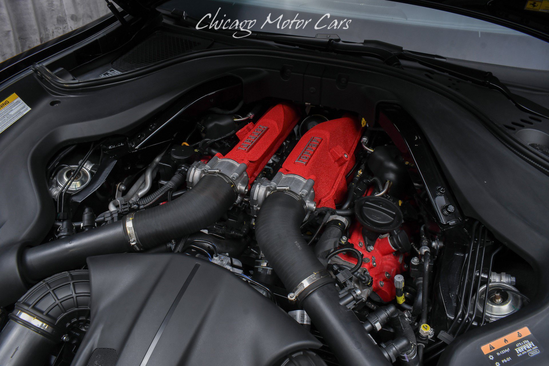 Used 2024 Ferrari Roma Spider RWD image 32