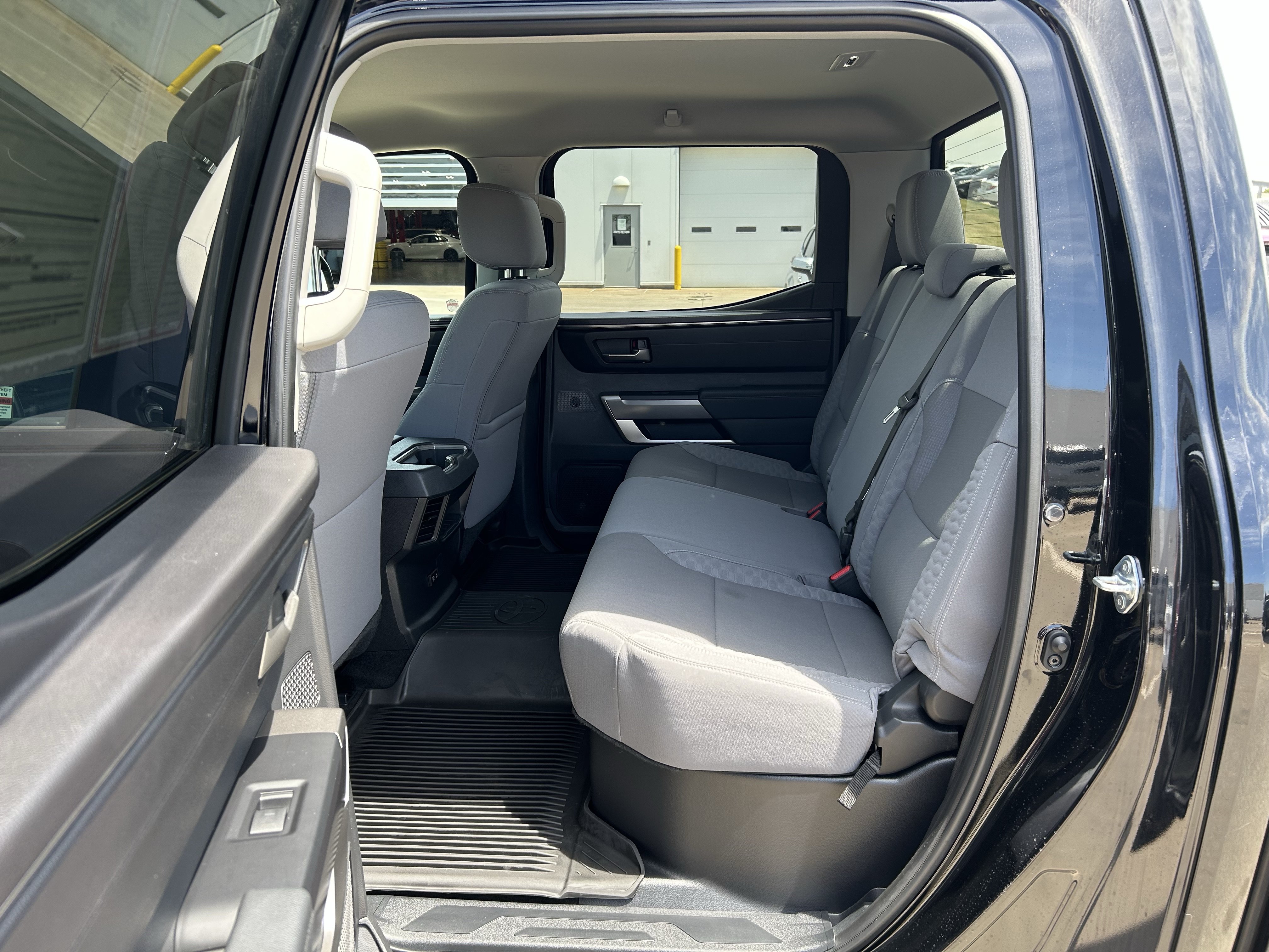 Used 2024 Toyota Tundra SR5 w/ SR5 Convenience Package AWD/4WD image 18
