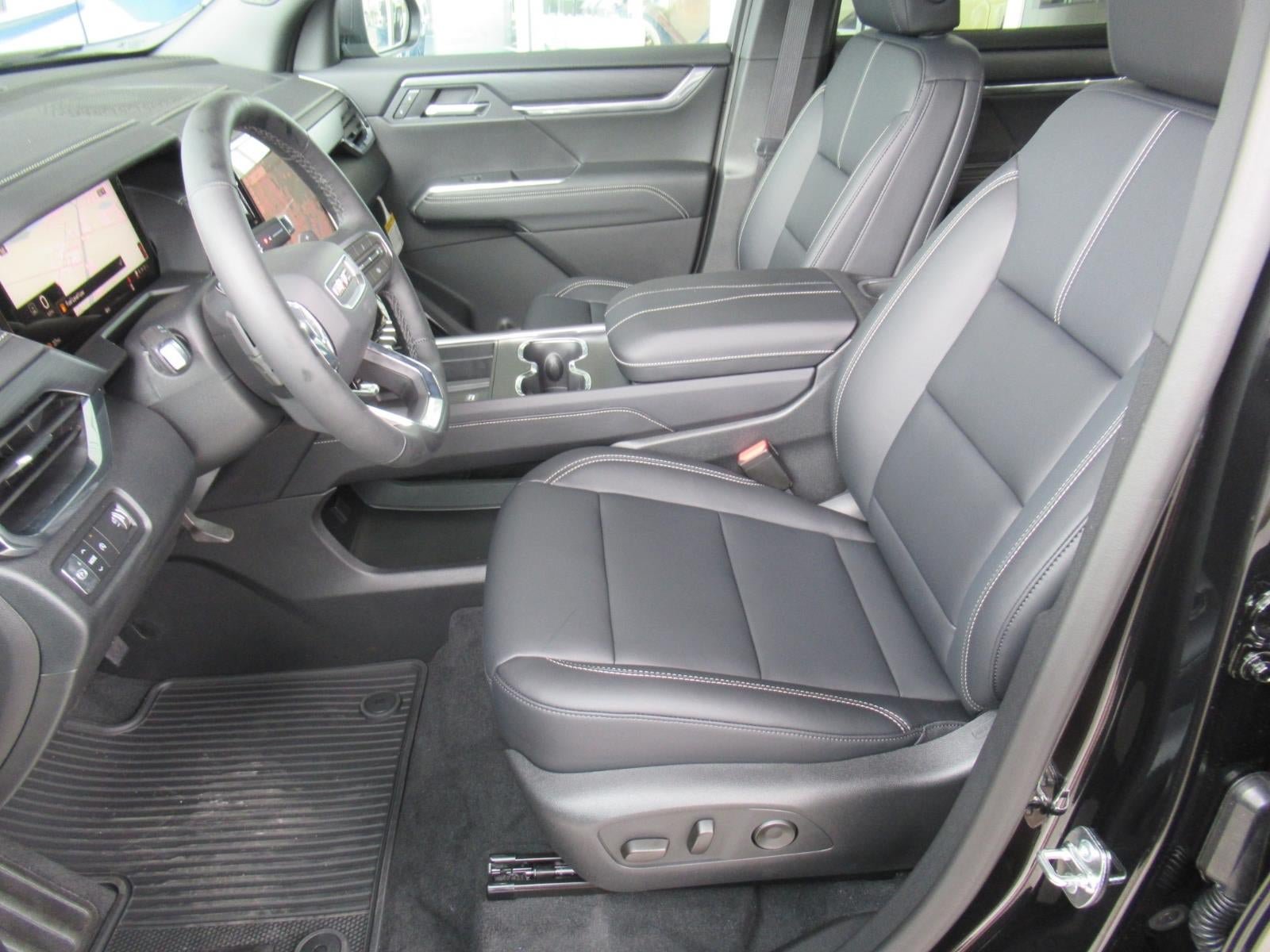 New 2026 GMC Acadia Elevation w/ Black Edition FWD image 16