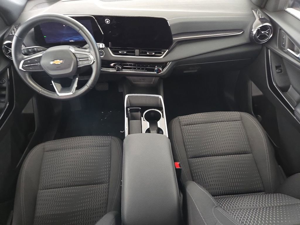 Used 2025 Chevrolet Equinox LT image 26