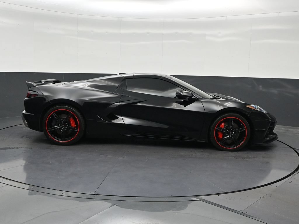 Used 2022 Chevrolet Corvette Stingray Premium Conv w/ Z51 Performance Package RWD image 7