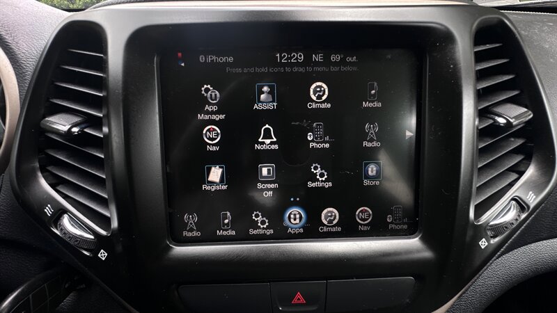 Used 2016 Jeep Cherokee Latitude FWD image 20