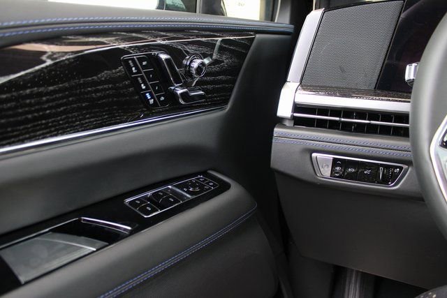 New 2026 Cadillac Escalade IQ Luxury 1 image 27