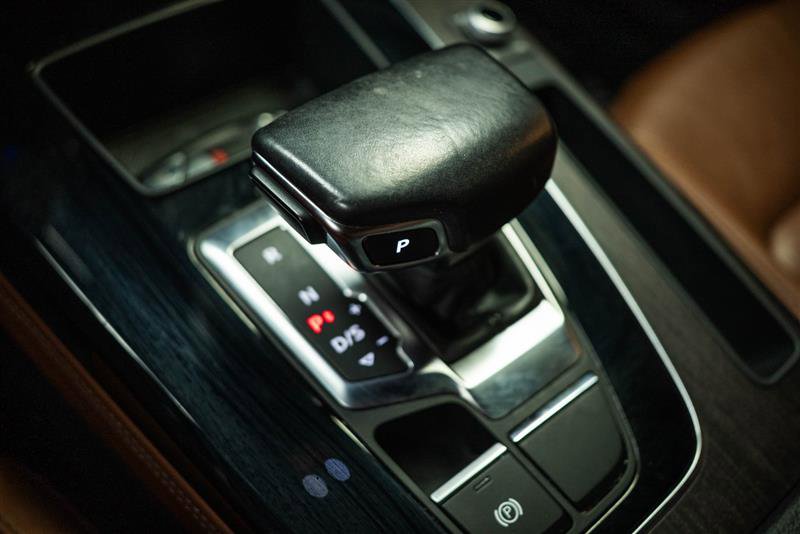 Used 2022 Audi Q5 2.0T Premium Plus AWD/4WD image 21
